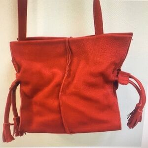 MISS ALBRIGHT/RED-SUEDE CROSSBODY BAGwTASSELS/NEW